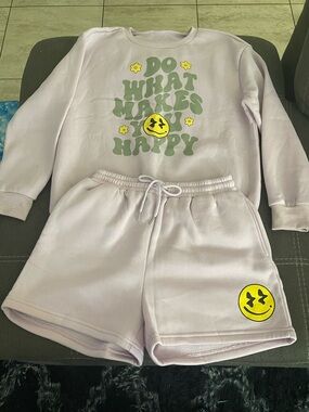 SHEIN Lilac Two-Piece Athletic Shorts Set with Green & Yellow Graphic